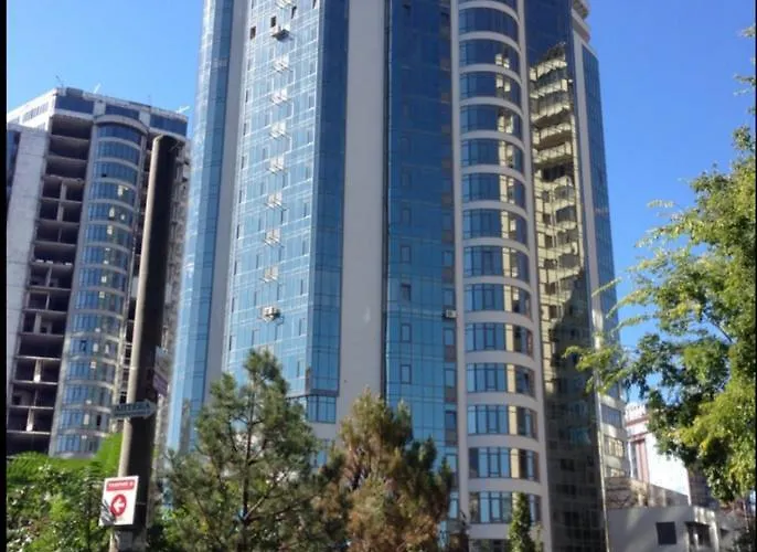 Arcadia- Gagarin Plaza 5/2