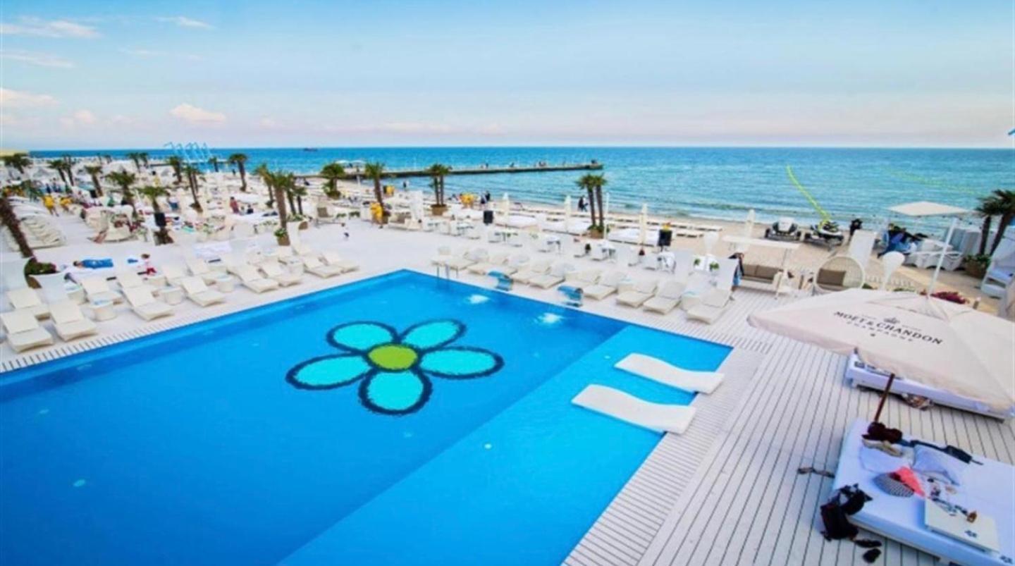 Apartment Arcadia- Gagarin Plaza 5/2 *
