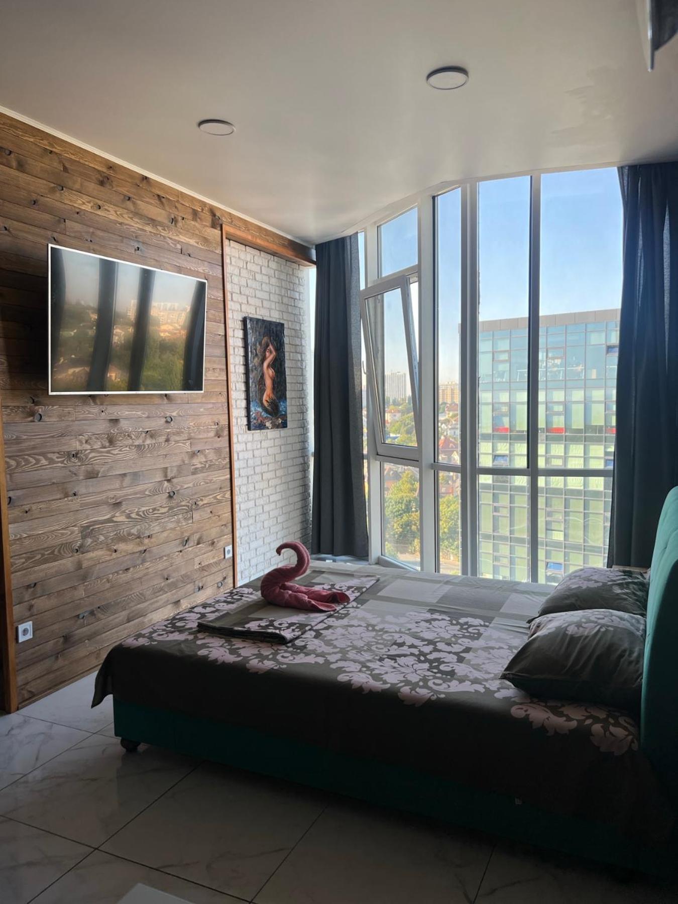 Apartment Arcadia- Gagarin Plaza 5/2 *